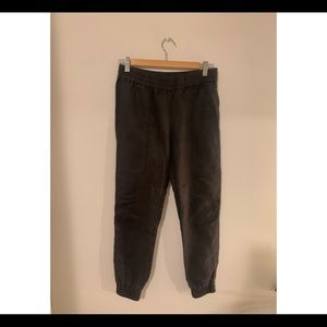 Aritzia / Community Linen Joggers